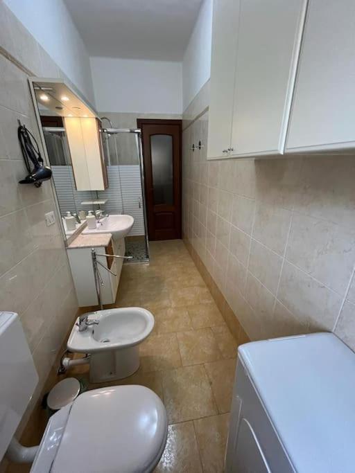 Attico Briccarello -Intero Appartamento- Elegant Suite With Free Wifi Near Inalpi Arena And Sporting Club Torino-Olimpyc Stadium Exterior foto